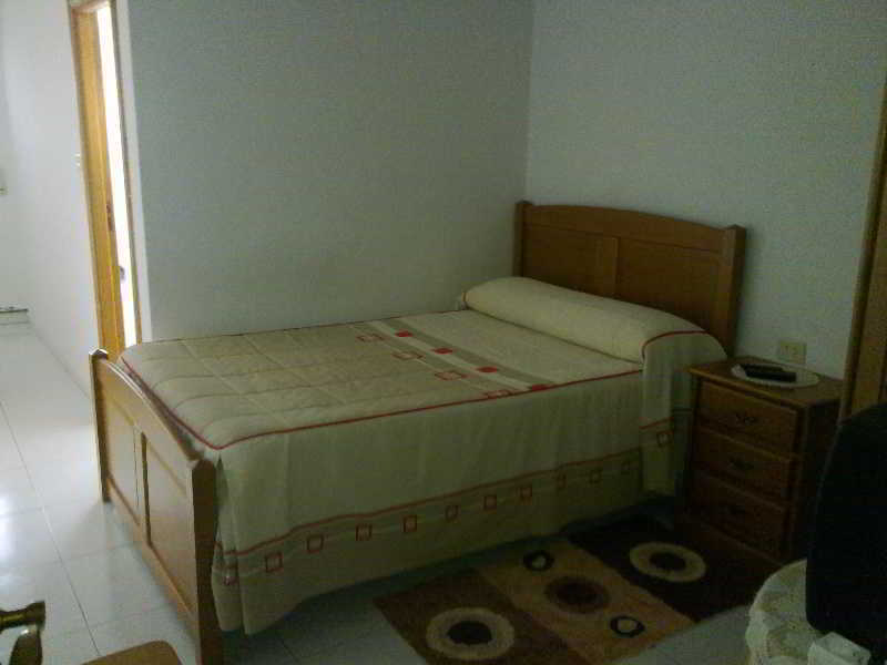 Hostal Sequeiros San Ciprián de Viñas Exteriör bild